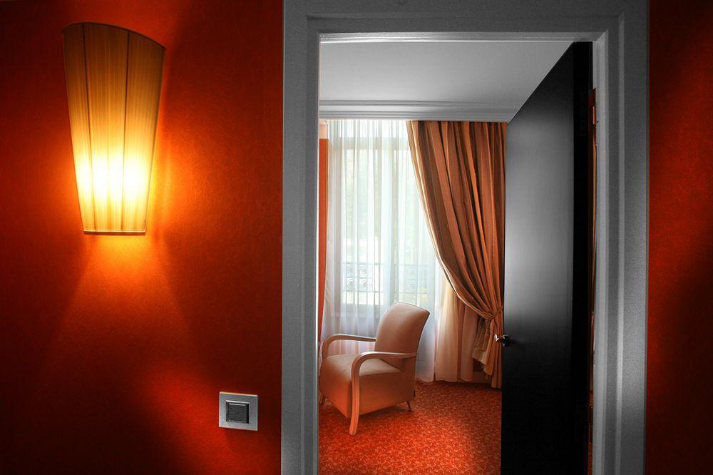 Hotel Princesse Flore Royat Exteriör bild